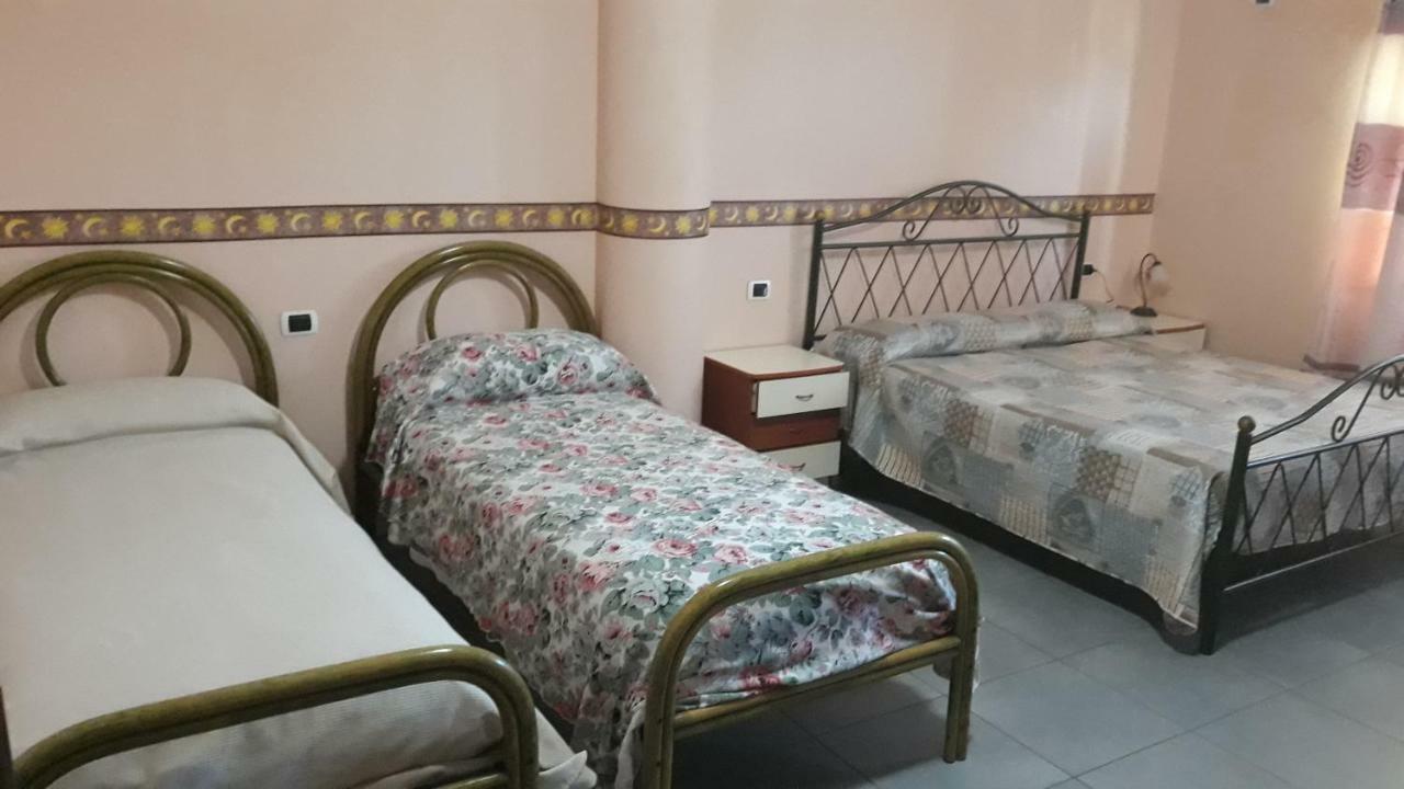 Hotel Agriturismo Carlo Cioffi Rotondi Zewnętrze zdjęcie