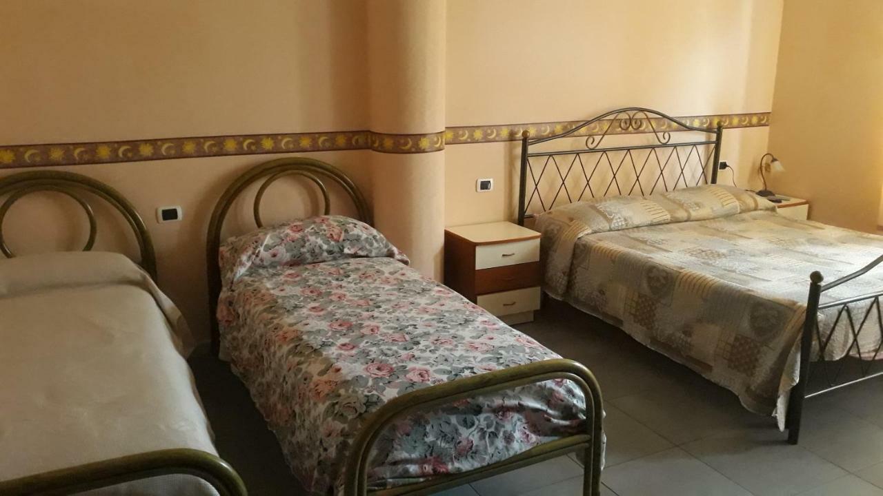 Hotel Agriturismo Carlo Cioffi Rotondi Zewnętrze zdjęcie